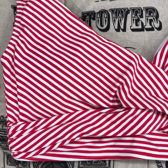NWOT SEA LEVEL Sorrento Stripe Bikini Top - Picture 6 of 8
